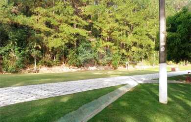 Imagem: O terreno possui 1.599m² de Área e está localizado em Roseira