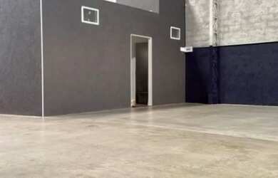 Imagem: O depósito possui 630m² de Área e está localizado em Jardim