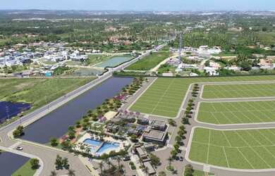 Imagem: O terreno possui 250m² de Área, Imóvel novo e está localizado