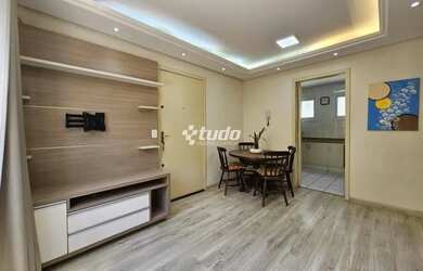 Imagem: O apartamento possui 2 Dormitórios, 1 Banheiro, 1 Vaga na garagem