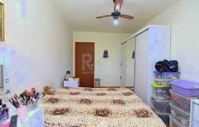 Imagem 14: Casa em Porto Alegre, no bairro Hípica, com 2 dormitório s , e 2 banheiros,...