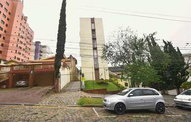 Imagem: O apartamento possui 3 Dormitórios, 2 Banheiros, 1 Vaga na