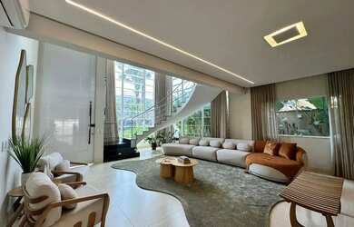 Imagem: A casa em condomínio possui 4 Dormitórios, 5 Banheiros, 4