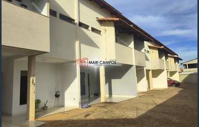 Imagem: A casa possui 3 Dormitórios, 3 Banheiros, 4 Vagas na garagem