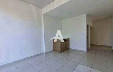 Imagem: O depósito possui 150m² de Área e está localizado em Nossa