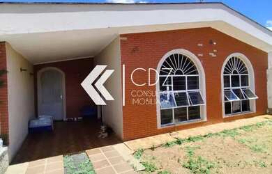 Imagem: A casa em condomínio possui 3 Dormitórios, 3 Banheiros, 180m²