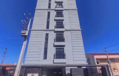 Imagem: O apartamento possui 2 Dormitórios, 2 Banheiros, 2 Vagas na