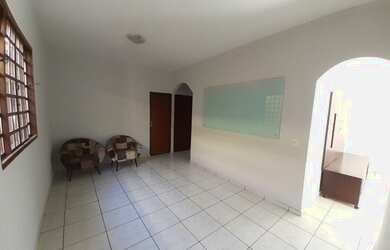 Imagem 11: Casa para venda tem 260 metros quadrados em Conjunto Anhanguera - Goiânia - Goiás