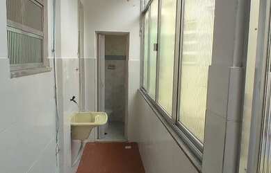 Imagem 12: Freguesia apartamento Vazio , salão 2 quartos com dependência de empregada...