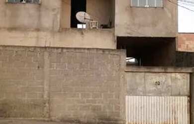 Imagem 2: casa em pedro leopoldo. 140m² de Área, 4 Vagas na garageme5 Dormitórios