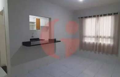 Imagem: O apartamento possui 1 Dormitório, 1 Banheiro, 1 Vaga na garagem