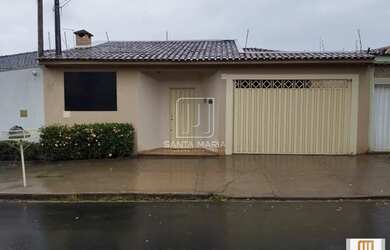 Imagem: O depósito possui 2 Vagas na garagem, 173m² de Área e está