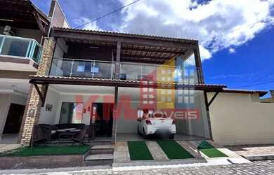 Imagem: A casa em condomínio possui 4 Dormitórios, 5 Banheiros, 2