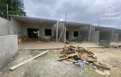 Imagem: A casa em condomínio à venda possui 2 Dormitórios, 1 Banheiro