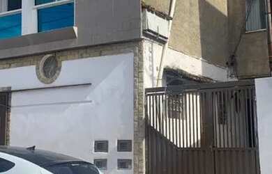 Imagem: A casa possui 1 Dormitório, 1 Banheiro e está localizado