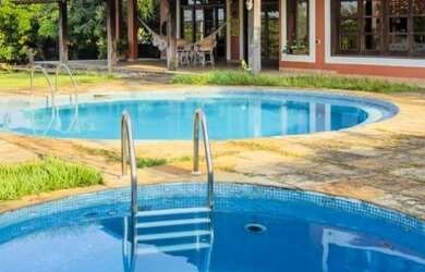 Imagem: O depósito possui 5 Vagas na garagem, 2.716m² de Área e