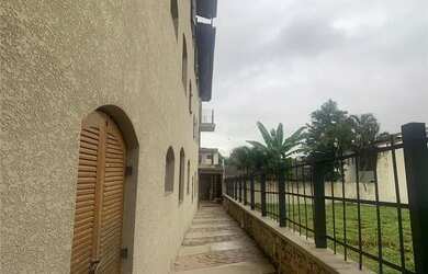 Imagem: O apartamento possui 1 Dormitório, 1 Banheiro, 50m² de Área