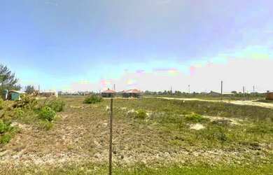 Imagem: O terreno possui 300m² de Área e está localizado em Arroio