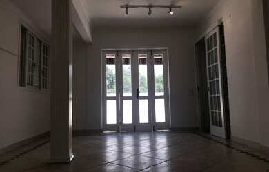 Imagem 15: CASA RECREIO. Piscina, Churrasqueira, Varandae155m² de Área