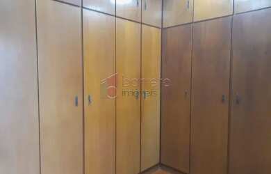 Imagem 15: Casa Padrão em Jundiaí. Churrasqueira, 207m² de Área, 4 Vagas na garageme4...