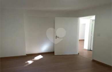 Imagem 14: Apartamento de 2 dormitórios no Brás. Condomínio Reggio Calabria