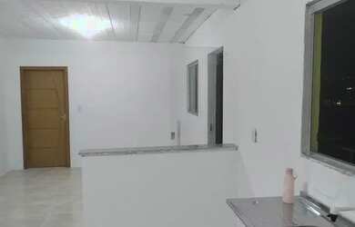 Imagem: A casa possui 1 Dormitório, 1 Banheiro e 40m² de Área e está