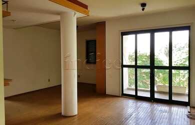 Imagem: O apartamento possui 1 Dormitório, 2 Banheiros, 1 Vaga na garagem