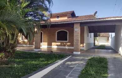 Imagem 14: Bela casa a venda. Piscina, Churrasqueira, Imóvel novoe500m² de Área