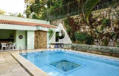 Imagem: A casa em condomínio possui 3 Dormitórios, 5 Banheiros, 2