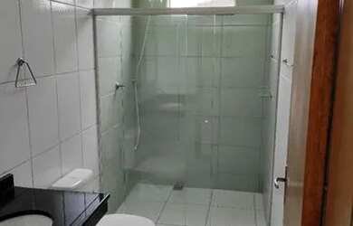 Imagem: A casa possui 3 Dormitórios, 1 Banheiro, 1 Vaga na garagem