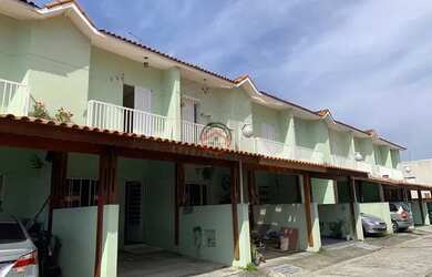 Imagem: A casa em condomínio possui 2 Dormitórios, 2 Banheiros, 1