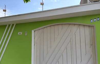 Imagem 2: Casa bonita. 2 Vagas na garageme3 Dormitórios