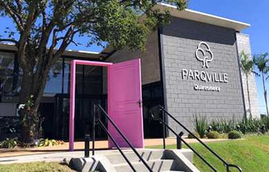 Imagem 1: ÁREA Comercial frente a Rodovia dos Romeiros GO-060 e Condomínio Parqville