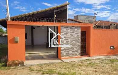 Imagem: A casa à venda possui 3 Dormitórios, 2 Banheiros, 3 Vagas