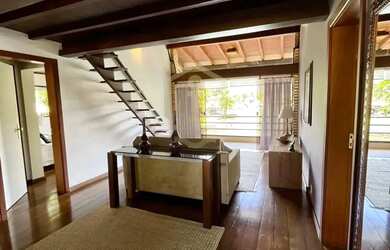 Imagem 6: Imóvel para venda tem 10 metros quadrados com 5 quartos em Bracuí Cunhambebe...