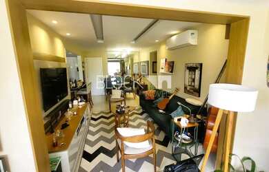 Imagem: O apartamento possui 3 Dormitórios, 4 Banheiros, 3 Vagas na