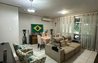 Imagem: O apartamento possui 3 Dormitórios, 2 Banheiros, 1 Vaga na