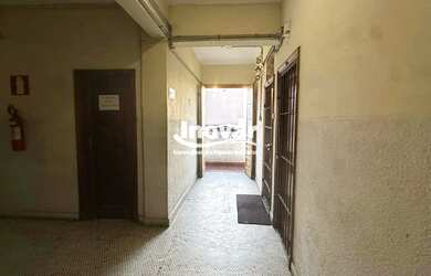 Imagem 3: Oportunidade para Investidores: Sala Comercial com aproximadamente 19m ² no coração do Cen