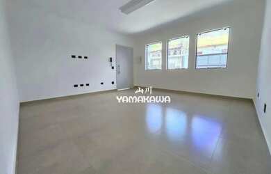 Imagem: A casa possui 3 Dormitórios, 4 Banheiros, 5 Vagas na garagem