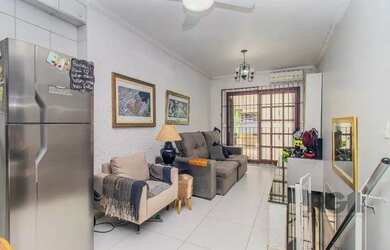 Imagem 3: Casa para Venda - 110m², 2 dormitórios, sendo 1 suites, 2 vagas - Menino...