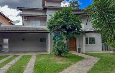 Imagem: A casa em condomínio possui 5 Dormitórios, 5 Banheiros, 4