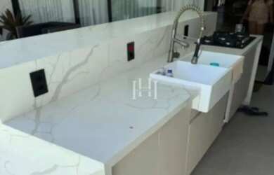 Imagem 10: Linda casa para alugar com 380 metros quadrados com 4 quartos