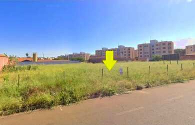 Imagem: O terreno possui 200m² de Área e está localizado em Jardim