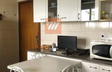 Imagem: O apartamento possui 4 Dormitórios, 2 Banheiros, 1 Vaga na