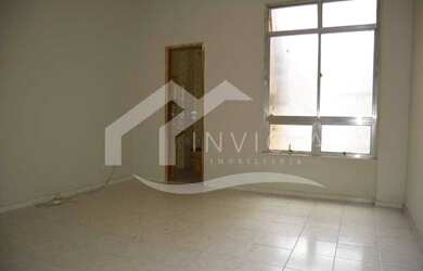 Imagem: A kitnet possui 1 Dormitório, 1 Banheiro, 30m² de Área e