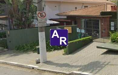 Imagem: O depósito possui 180m² de Área e está localizado em Vila