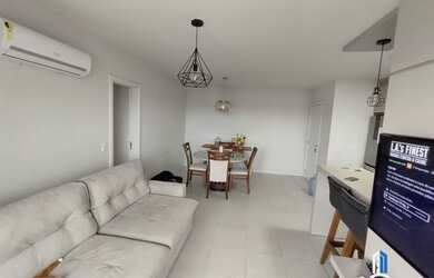 Imagem: O apartamento possui 3 Dormitórios, 2 Banheiros, 1 Vaga na