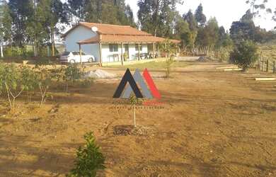 Imagem: A fazenda possui 2.000m² de Área e está localizado em Centro