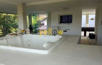 Imagem 5: Condomínio Hills I e II. Churrasqueira, Área de serviço, Lareirae4...