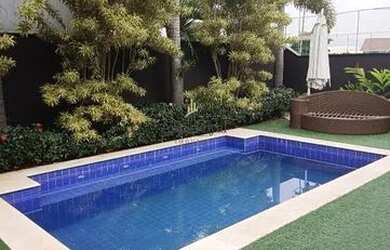 Imagem: A casa em condomínio possui 4 Dormitórios, 2 Banheiros, 2